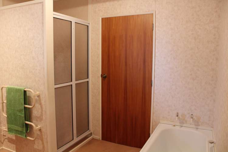 29 Home Street Winton_12