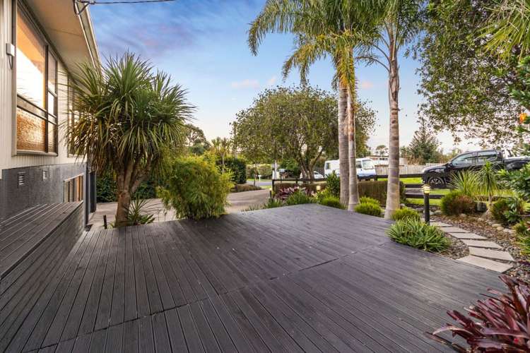 53 Okura River Road Okura_2