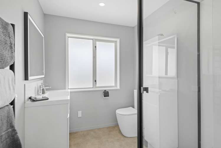 2 Roblyn Place Lincoln_12