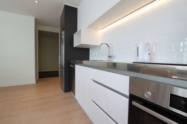 L2/147 Nelson Street 10015_4