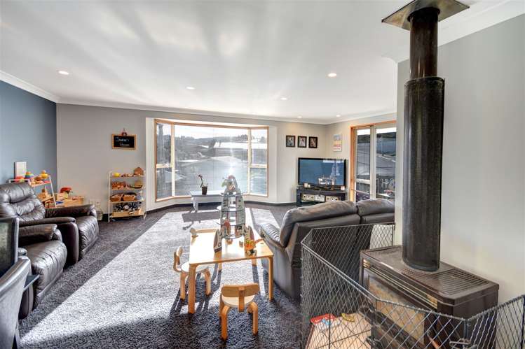 76 Roy Crescent Concord_2