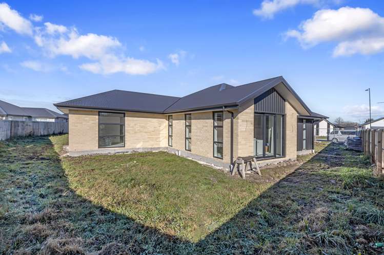 13 Cleaver Street Woodend_1