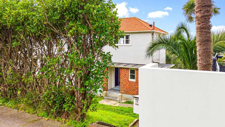 19 Kurahaupo Street Orakei_11