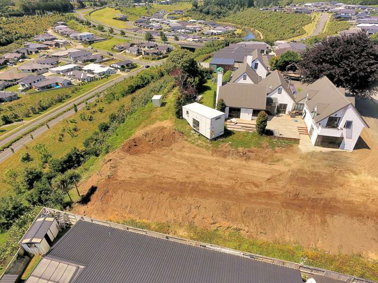 92 Puhirake Crescent Pyes Pa_12