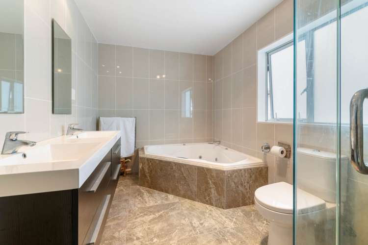 11 Beatrice Place Flat Bush_14