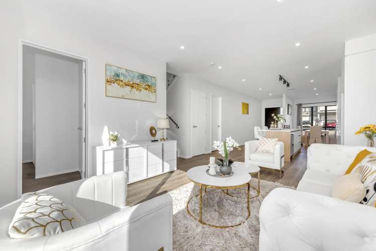 8 Frontier Lane Flat Bush_8