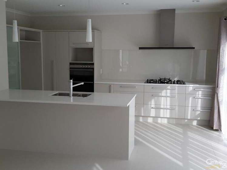 20 Andalusian Way Karaka_1