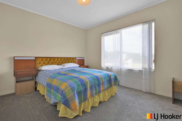 1/1 Senecio Place Manurewa_7