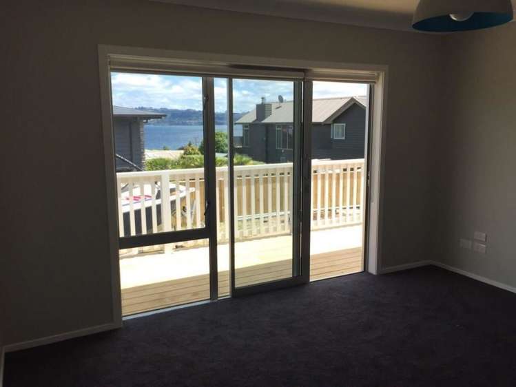 27 Shepherd Road Waipahihi_11