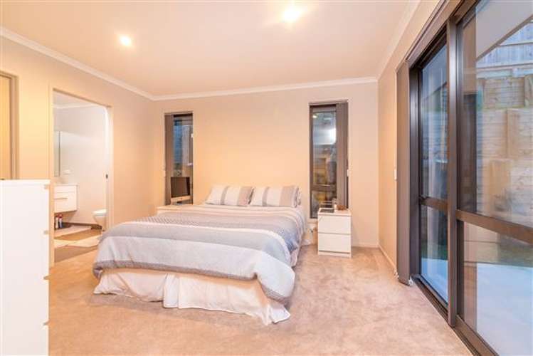 8 Regis Park Drive Pukekohe_8