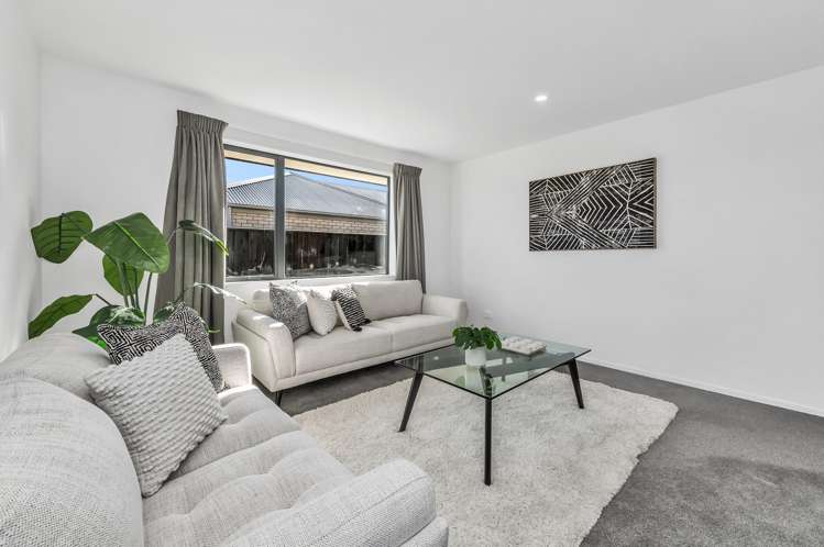 31 Tobollie Drive Rolleston_11