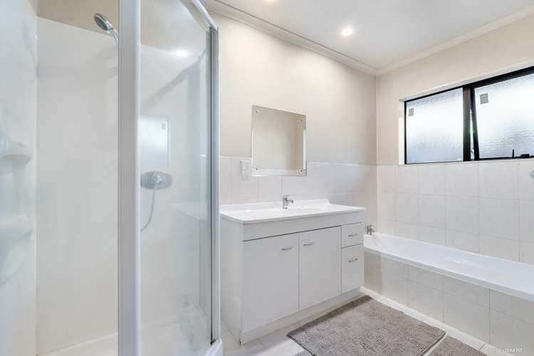 34 Thomas Road Flat Bush_12
