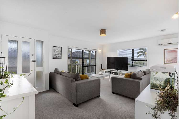 2 Tide Close Mount Wellington_5