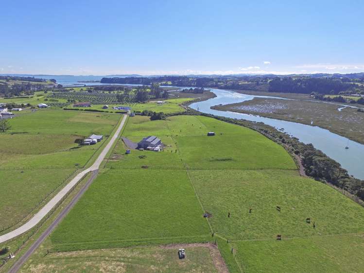 137 Wades Road Whitford_8