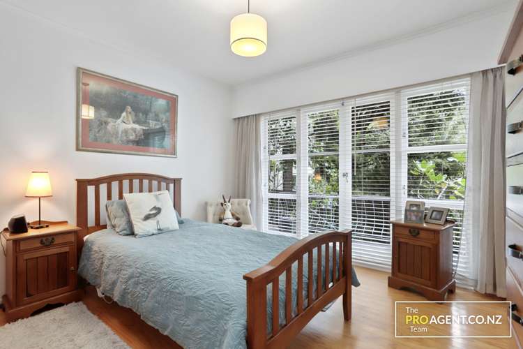 502 Huia Road Laingholm_20