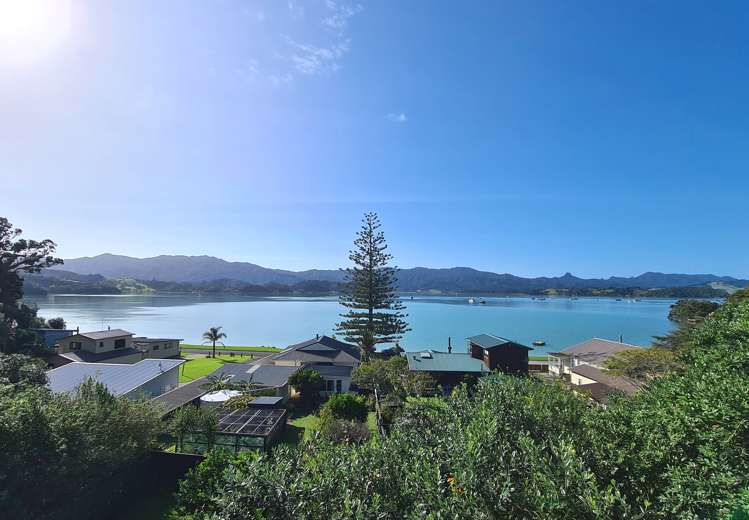 2475 Wyuna Bay Road Coromandel_1