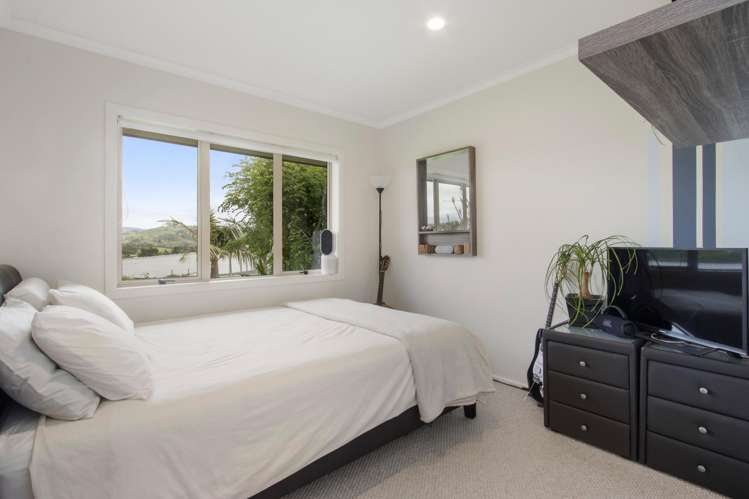 4 Castlegrace Drive Tahawai_9