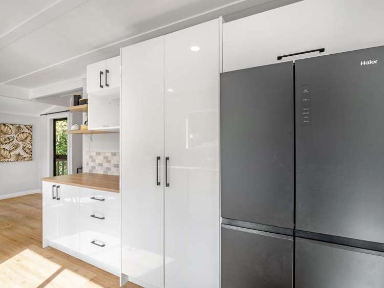 37 Panorama Drive Parahaki_5