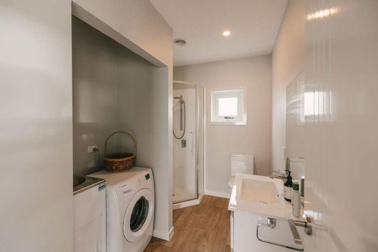 8A Cuba Street Takaro_9