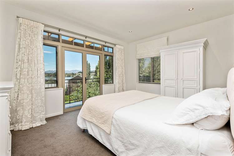 14 Morrows Mead Wanaka_10