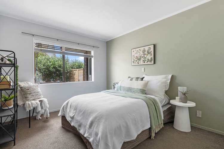 54 Heron Avenue East Matua_10