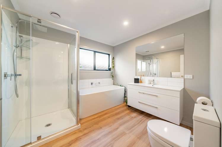 12 Kaiaho Close Aotea_22