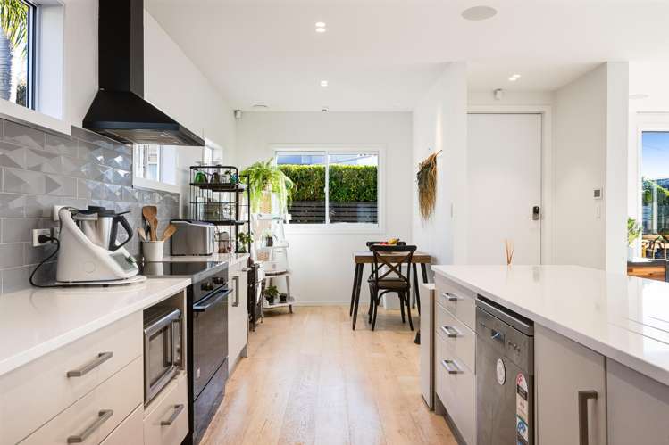 29 Masterton Road Rothesay Bay_9