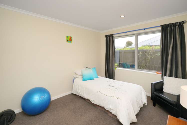 14 Cassidy Avenue Lincoln_16