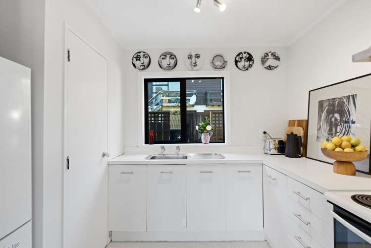 19/55 Hamilton Road Hataitai_6