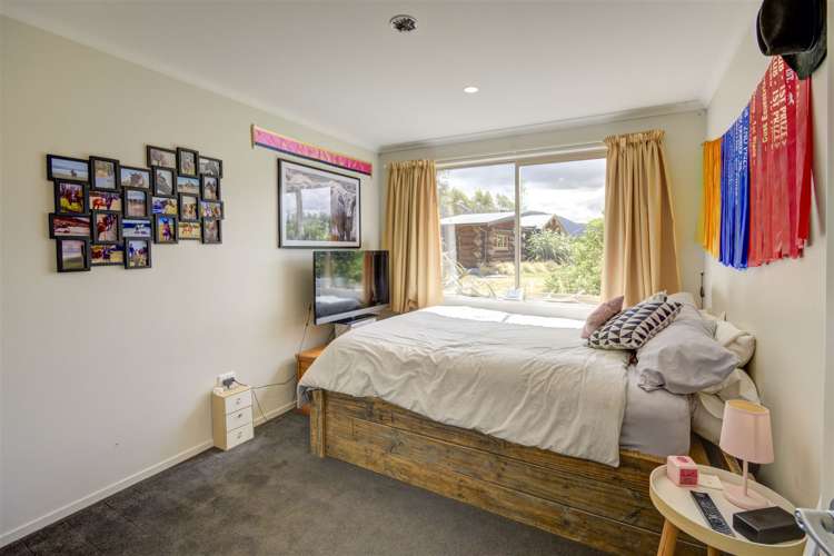 570 Foothills Road Okuku_12