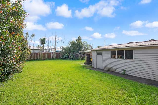 4 Roberts Road Te Atatu South_3