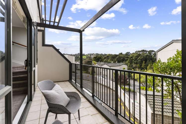 67/8 Flynn Street Birkdale_1