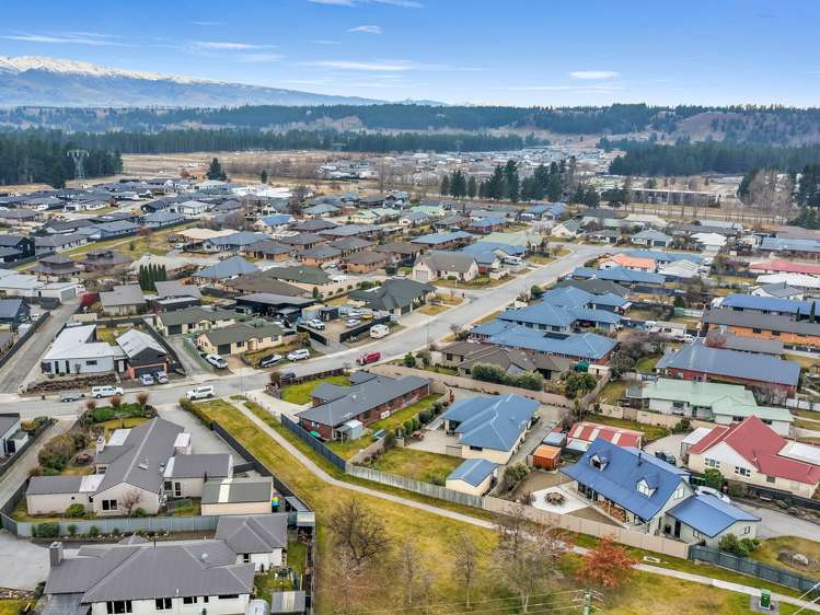 17 Larch Crescent Alexandra_34