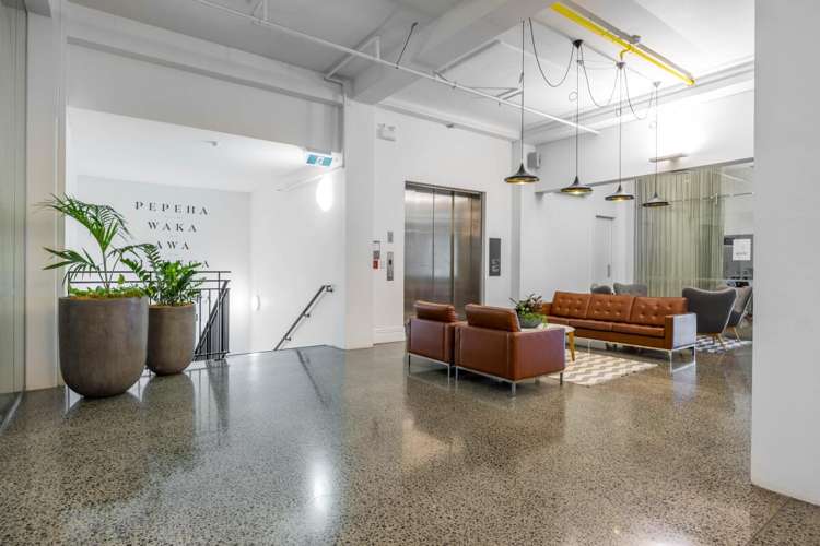 18-26 Wellesley Street East City Centre_18