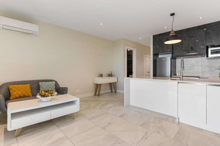 236 Vipond Road Stanmore Bay_27