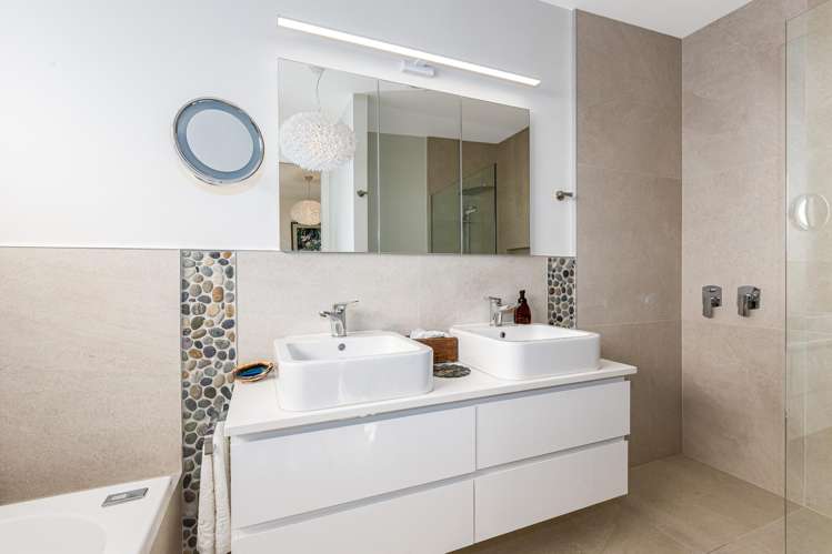 80 Waipunahau Road Waikanae_16