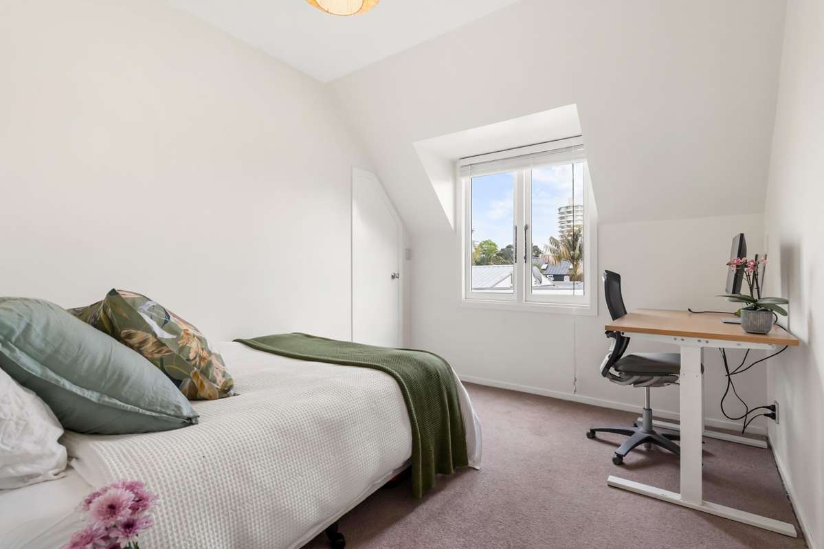 7/38 Kitchener Road_5