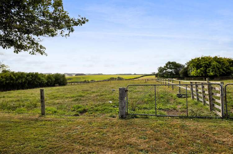 36 Te Roti Road Hawera_30