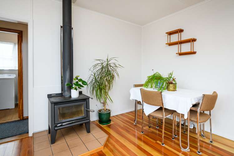 8 Freyberg Street Feilding_4