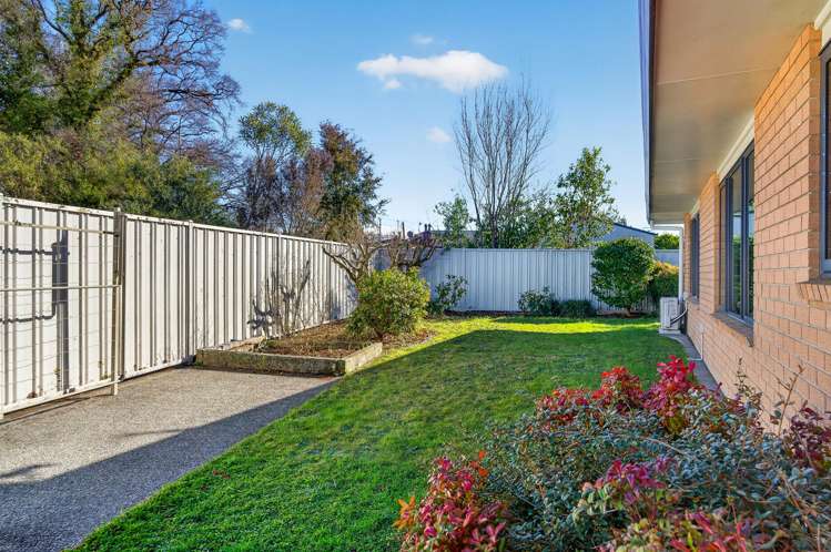 8 Rosewood Grove Masterton_17