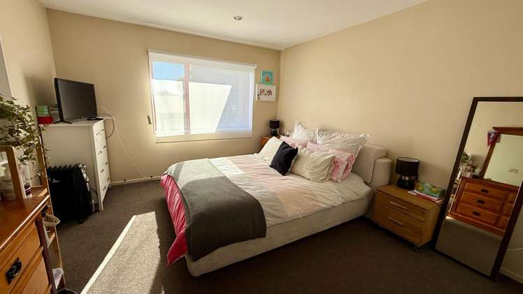 16a Roick Parade Glen Eden_6