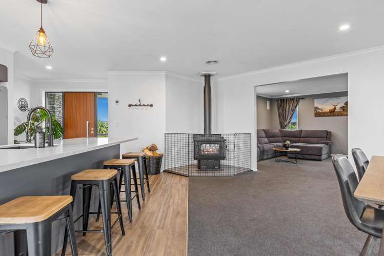 28 Landsborough Drive_5