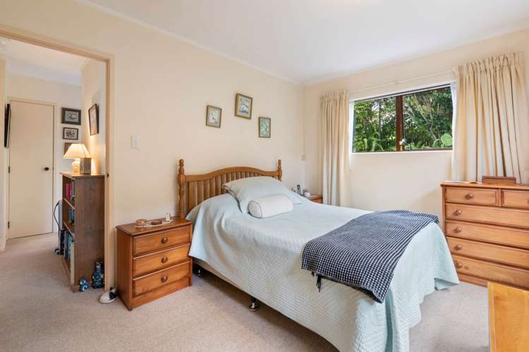 1/32 Scarlock Avenue Browns Bay_13