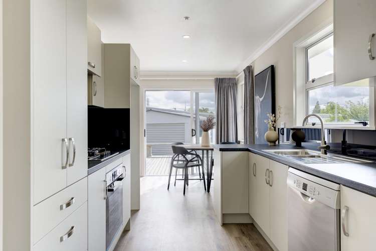 24 Fairview Street Fairview Downs_8