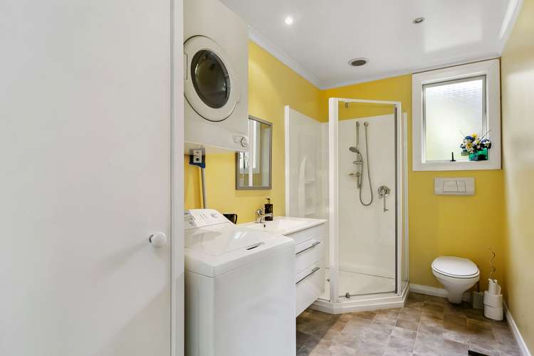 7 City Road Roslyn_14