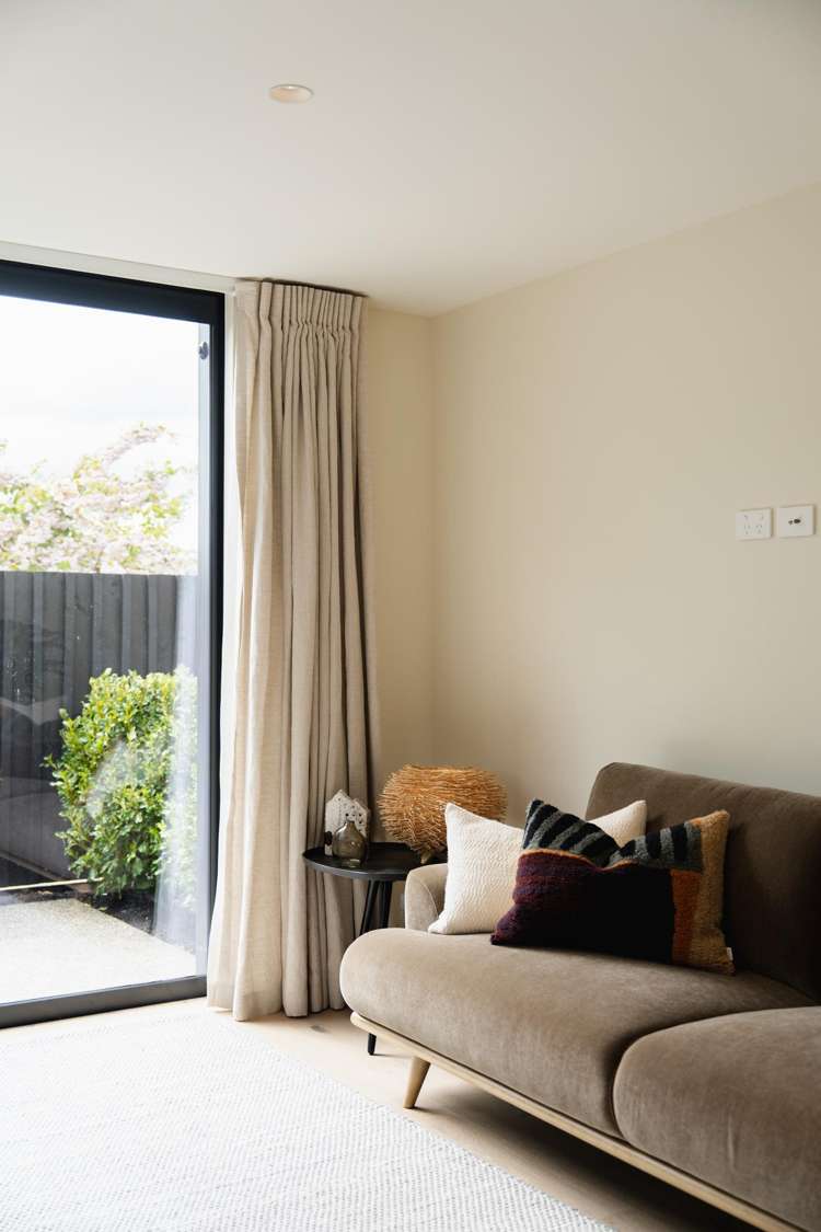 48 High Street Mosgiel_18