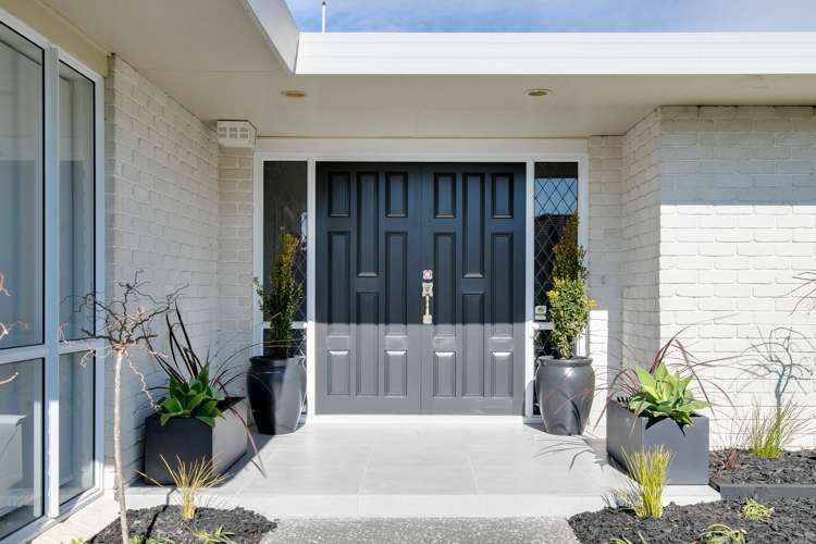 2 Fern Grove Taradale_14