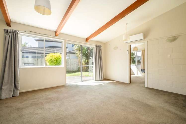 2/151 Centaurus Road Saint Martins_13