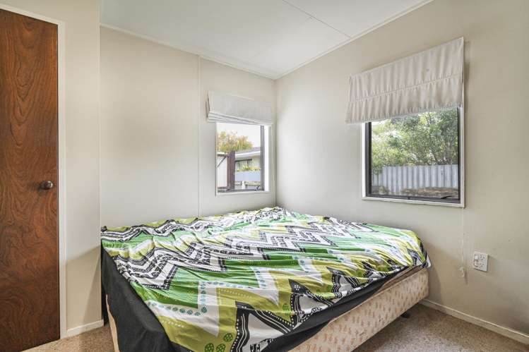 2/708 Terrace Road_5