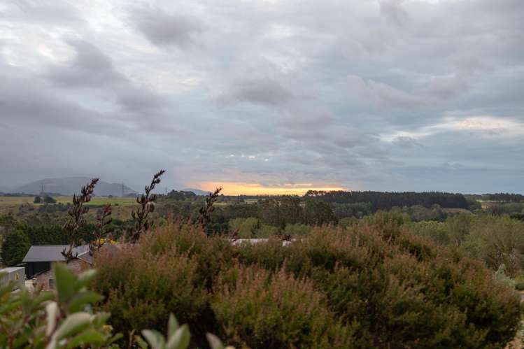 144 Pacific Drive Fitzherbert_29